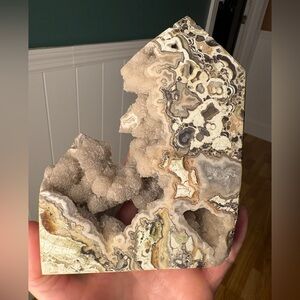 Druzy Money Agate Tower